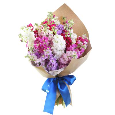 Букет из маттиолы «Волшебный вечер»